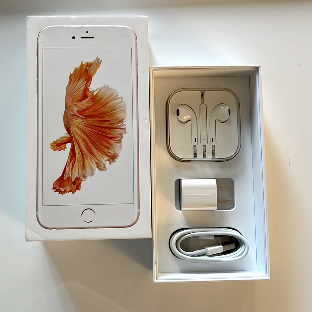 Apple iPhone Accessories. Never used from 6sPlus